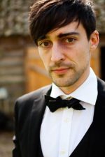 Blake Ritson; Londra,İngiltere doğumlu İngiliz  oyuncu