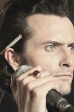 Edward Hogg; Doncaster,Güney Yorkshire,İngiltere doğumlu İngiliz  oyuncu