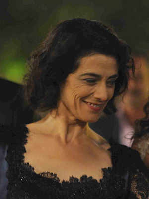 Hiam Abbass; Hiam Soualem olarak da bilinen İsrailli oyuncu, oyuncu koçu