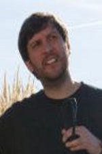 Joel Hopkins; Londra,İngiltere doğumlu İngiliz  yönetmen, senarist