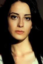 Gözde Kural; Türk yapımcı, yönetmen