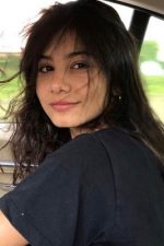 Helin Kandemir; İstanbul, Türkiye doğumlu Türk oyuncu