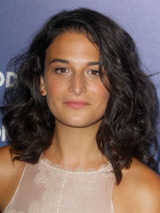 Jenny Slate; Jennifer Sarah Slate olarak da bilinen Amerikalı oyuncu, idari yapımcı, yapımcı