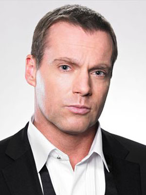 Michael Shanks (I); Kanadalı  oyuncu, senarist, yönetmen