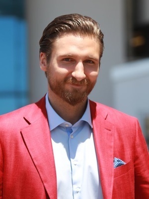 Goran Markovic; Belgrad, Sırbistan doğumlu Sırp oyuncu, yönetmen, senarist, yazar