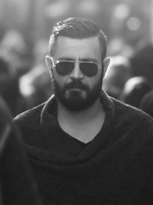 Shahin Najafi; oyuncu