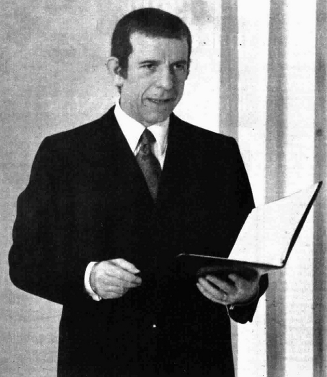 Enzo Tarascio; Torino, İtalya doğumlu İtalyan oyuncu