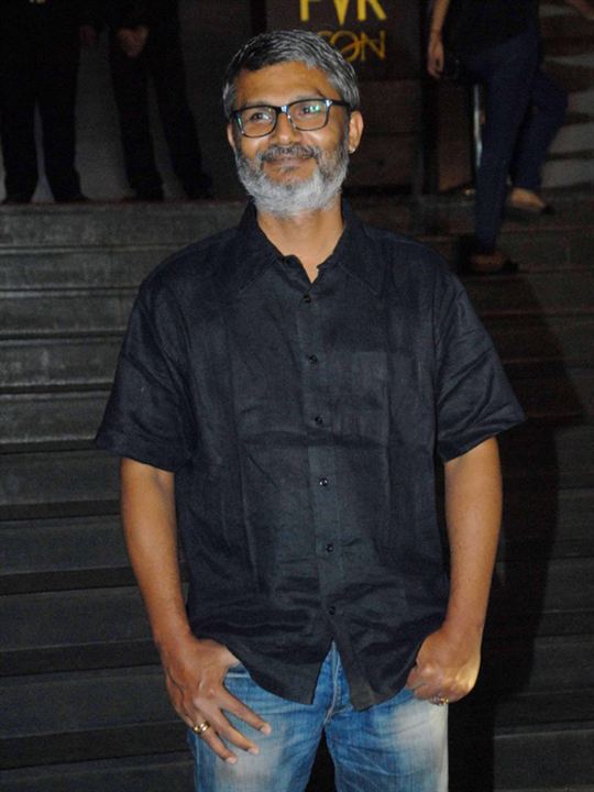 Nitesh Tiwari; senarist, yönetmen