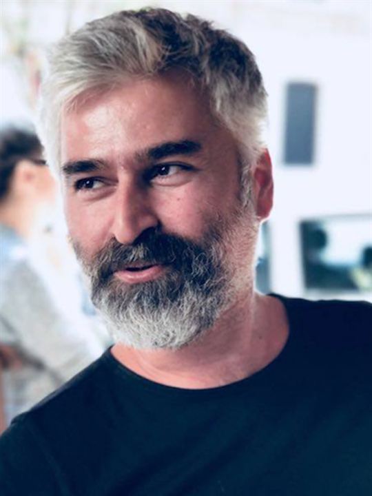 Barış Denge; Türk kurgucu, yönetmen, senarist