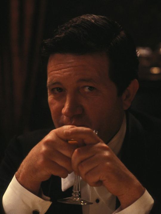 Donal McCann; Terenure,Dublin,İrlanda doğumlu İrlandalı  oyuncu