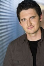 Toby Leonard Moore; Avustralyalı oyuncu