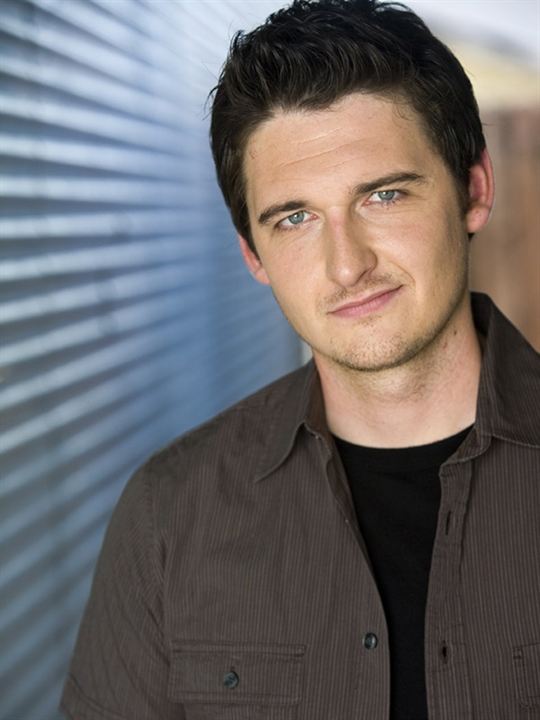 Toby Leonard Moore; Avustralyalı oyuncu