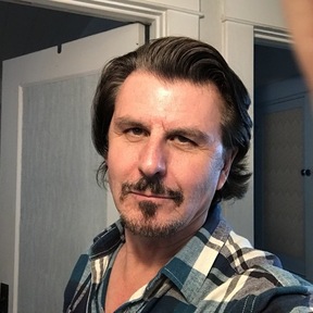 Rob Murray Duncan; Manitoba,Kanada doğumlu Robert Murray Duncan olarak da bilinen Kanadalı  oyuncu