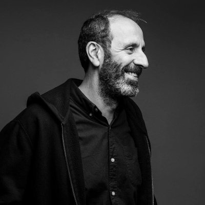 Alexandre Gavras; Fransız, yapımcı, oyuncu, yönetmen