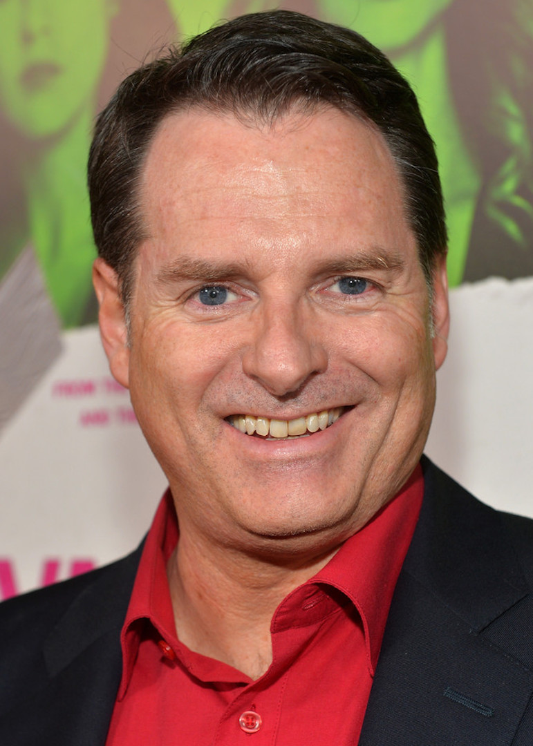 Mark Waters; Amerikalı, senarist, yönetmen ve yapımcı