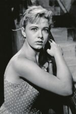 Milena Dravić; Sırp, oyuncu