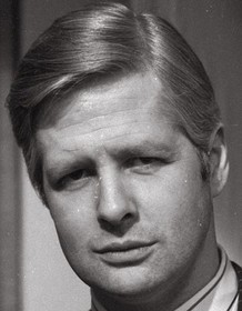 T.R. Bowen, İngiliz, oyuncu, senarit