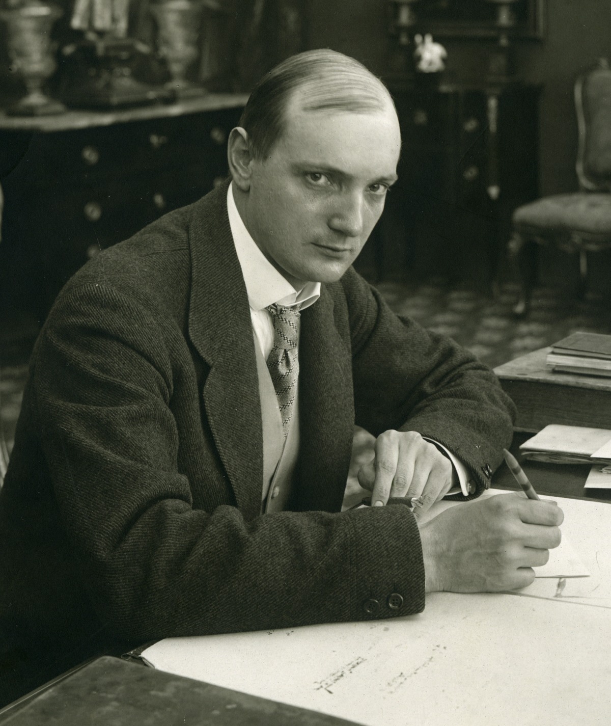 Peter Urban Bruun Gad, Danimarkalı bir film yönetmeniydi.