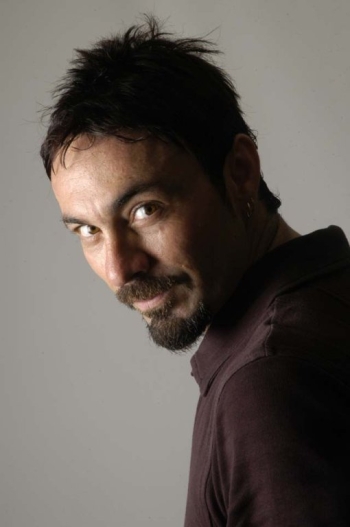 Rıza Karaağaçlı; oyuncu ve seslendirme sanatçısı