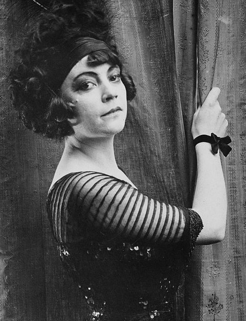 Asta Nielsen, Danimarkalı sessiz film oyuncusu