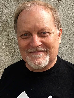 Soren Hellerup; Kopenhag, Danimarka doğumlu oyuncu ve yönetmen