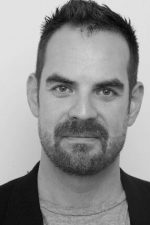 Julien Magnat; Ardèche, Fransa doğumlu senarist ve yönetmen