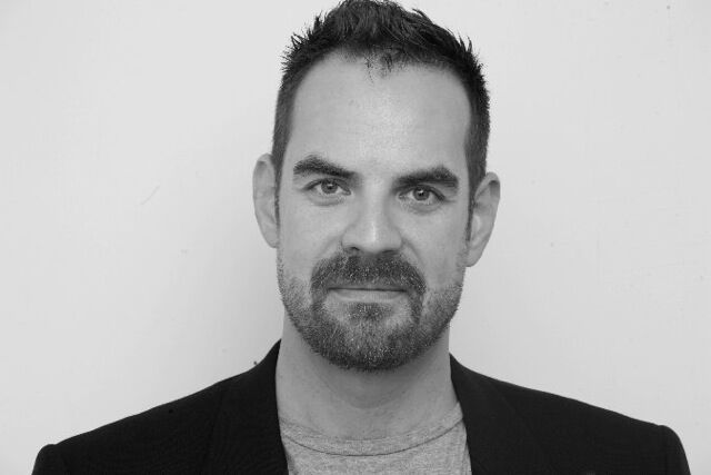 Julien Magnat; Ardèche, Fransa doğumlu senarist ve yönetmen