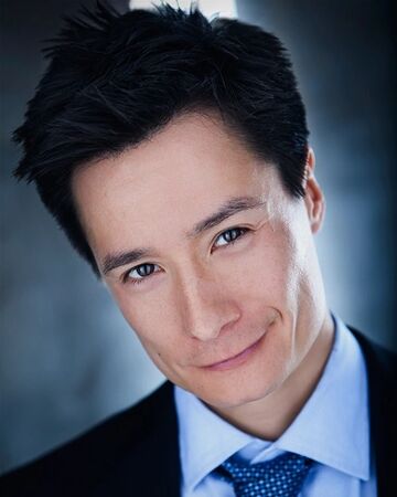 Matthew Yang King; New York City, ABD doğumlu oyuncu ve seslendirme sanatıçısı