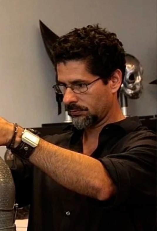 Jose Fernandez, kostüm tasarımcısı