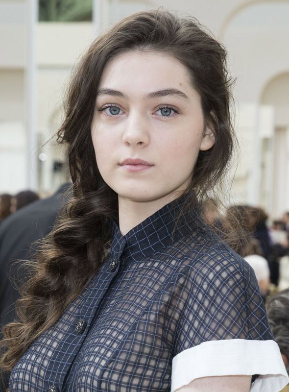 Anamaria Vartolomei, Romanya doğumlu Fransız oyuncu