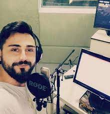 Ünsal Şahin, Türk seslendirme sanatçısı