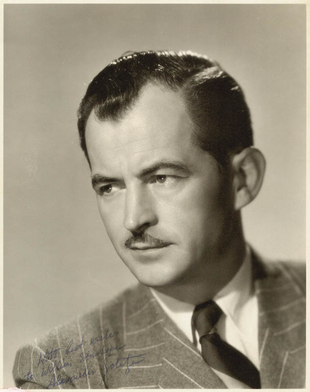 Rus, yapım tasarımcısı, sanat yönetmeni