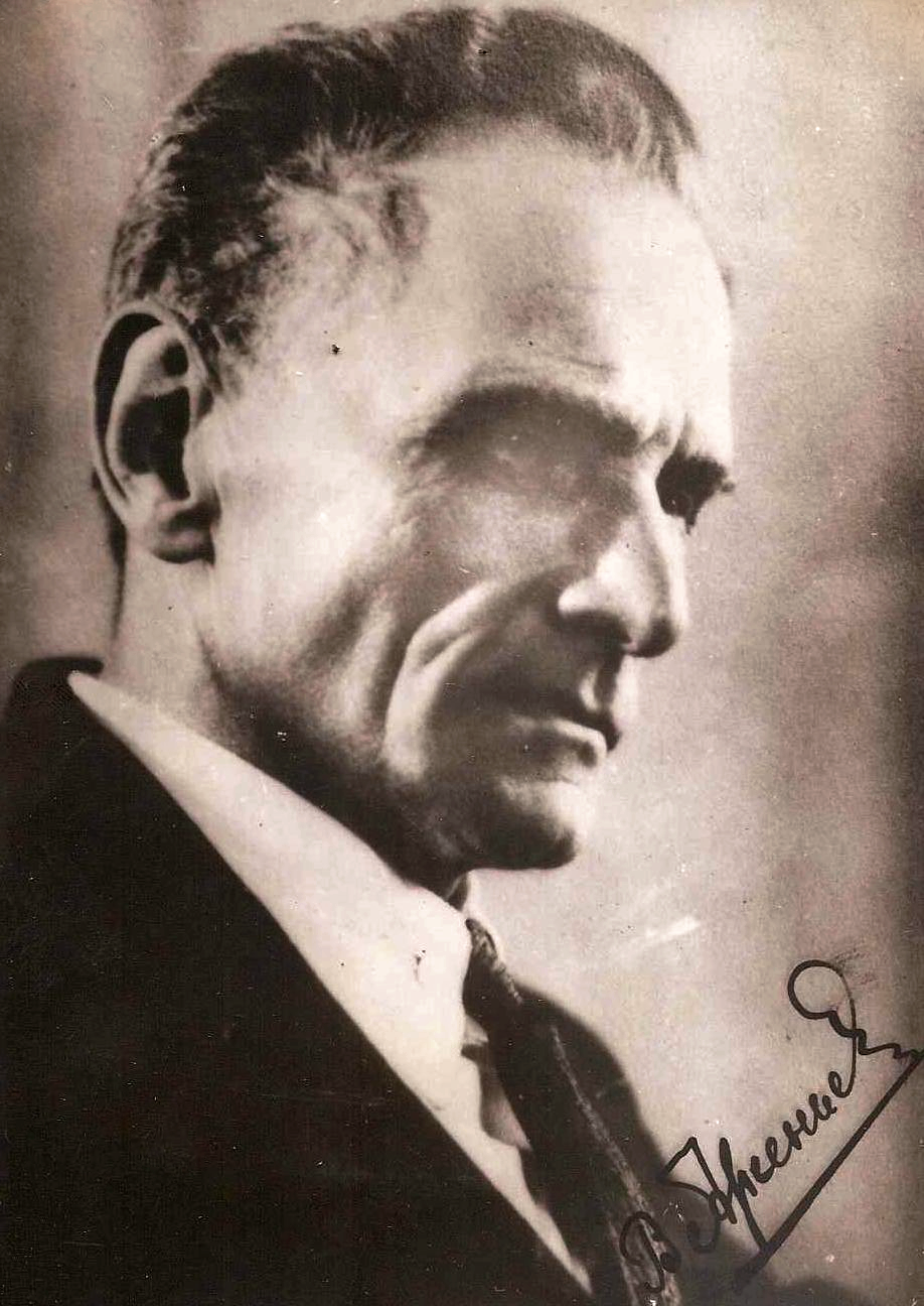 Vladimir Arsenyev; Rus, yazar