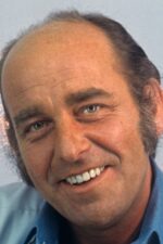 Michael Robbins; İngiliz, oyuncu, komedyen