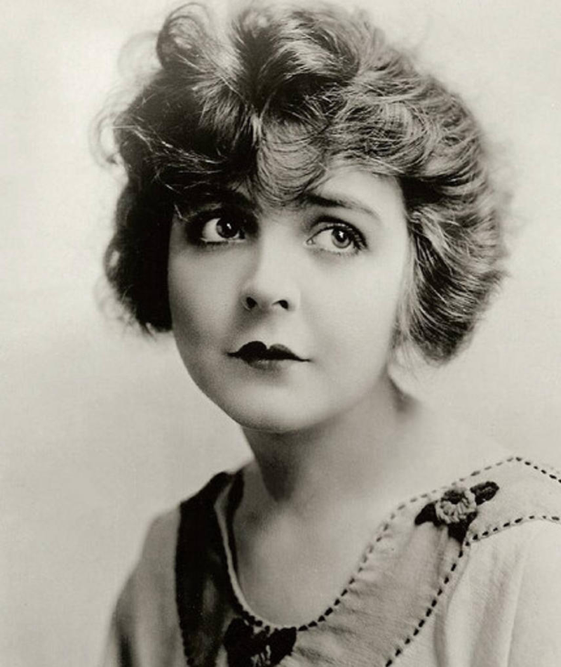 Enid Bennet; Avustralyalı, oyuncu