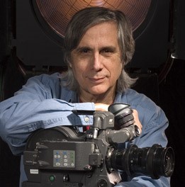 Victor Nuñez; Amerikalı, yönetmen, senarist